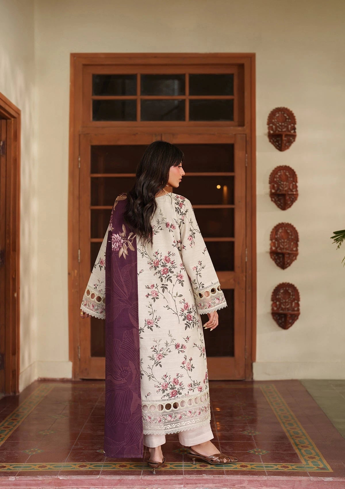 PRINTED EMBROIDERED Lawn BT006896-SKN