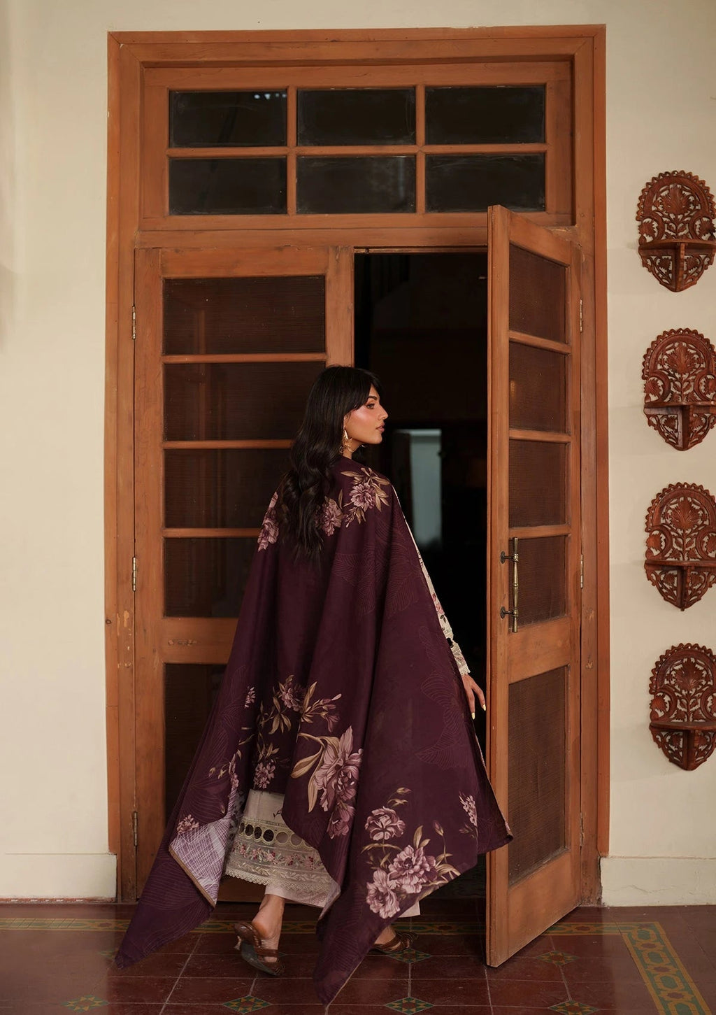 PRINTED EMBROIDERED Lawn BT006896-SKN