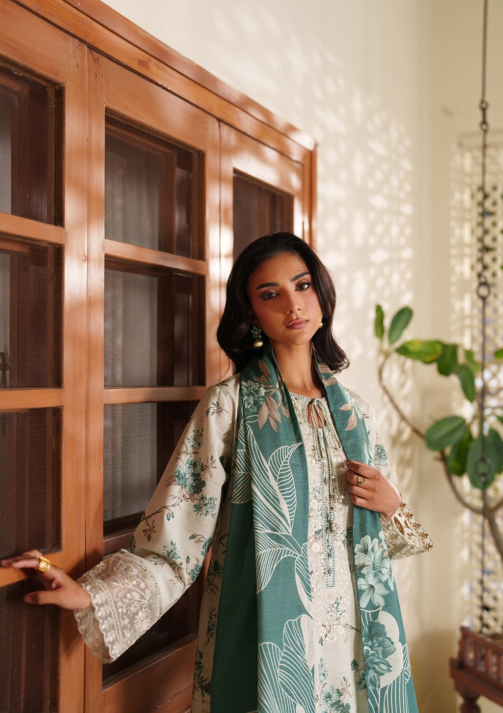 PRINTED EMBROIDERED Lawn BT006896-PST