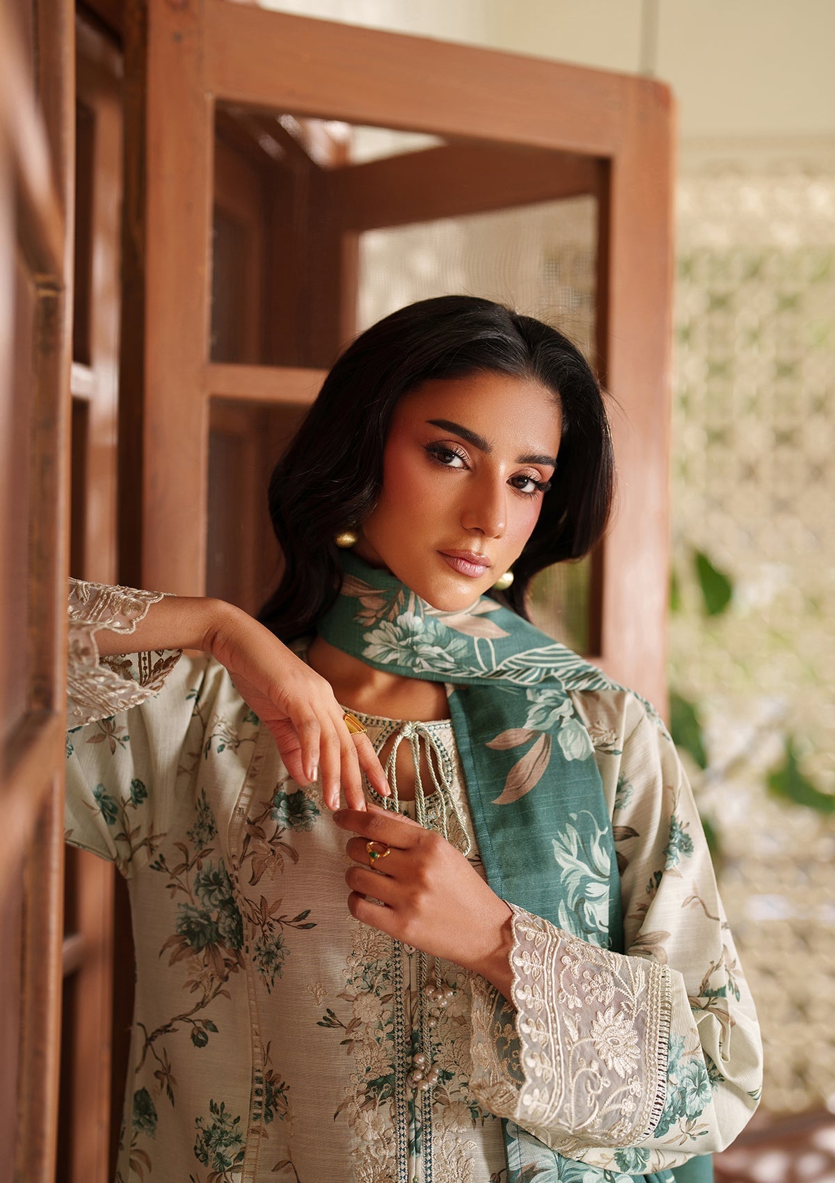 PRINTED EMBROIDERED Lawn BT006896-PST