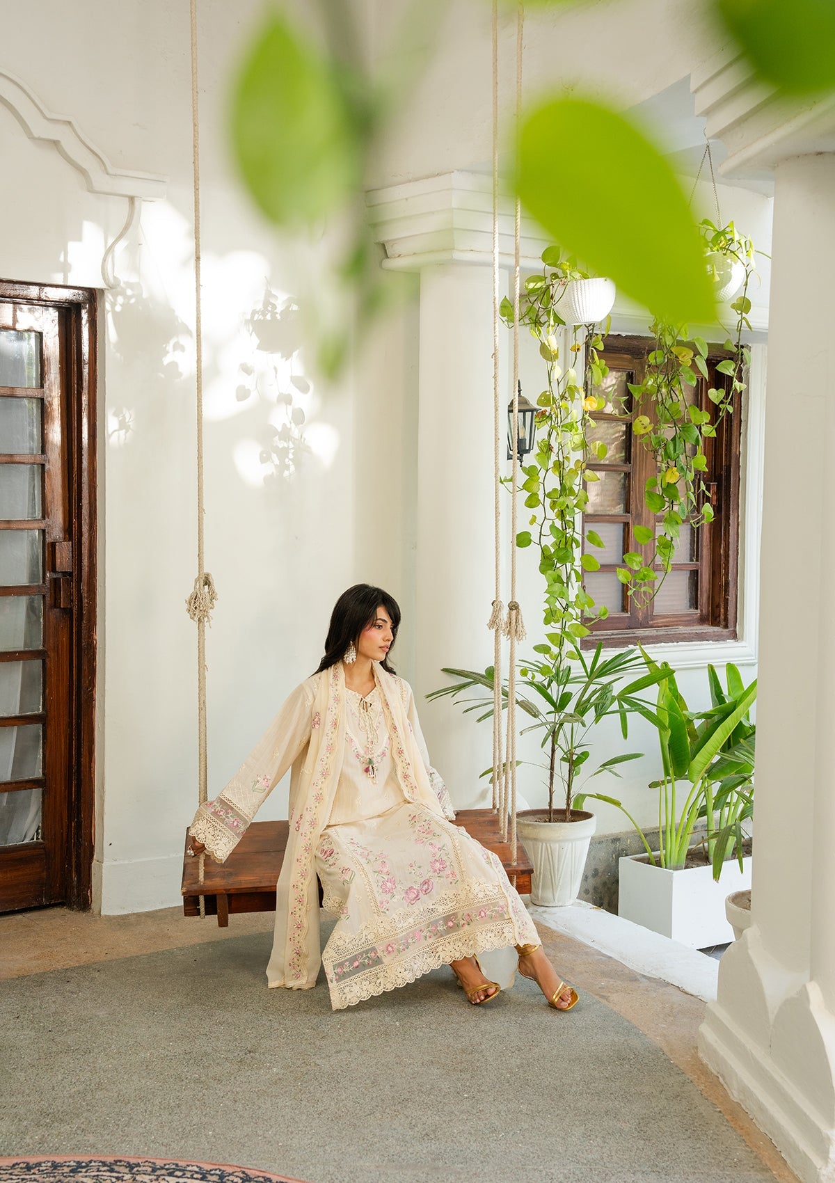 EMBROIDERED Lawn BT006880-OWH